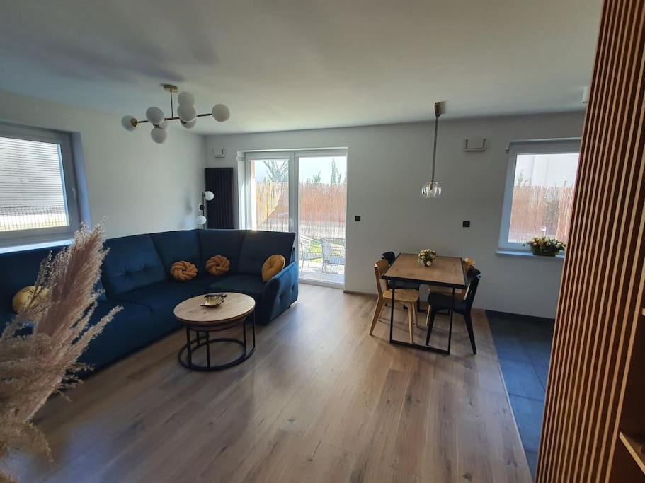 Apartment Przy Filmowce Ogrodek Parking Podziemny *