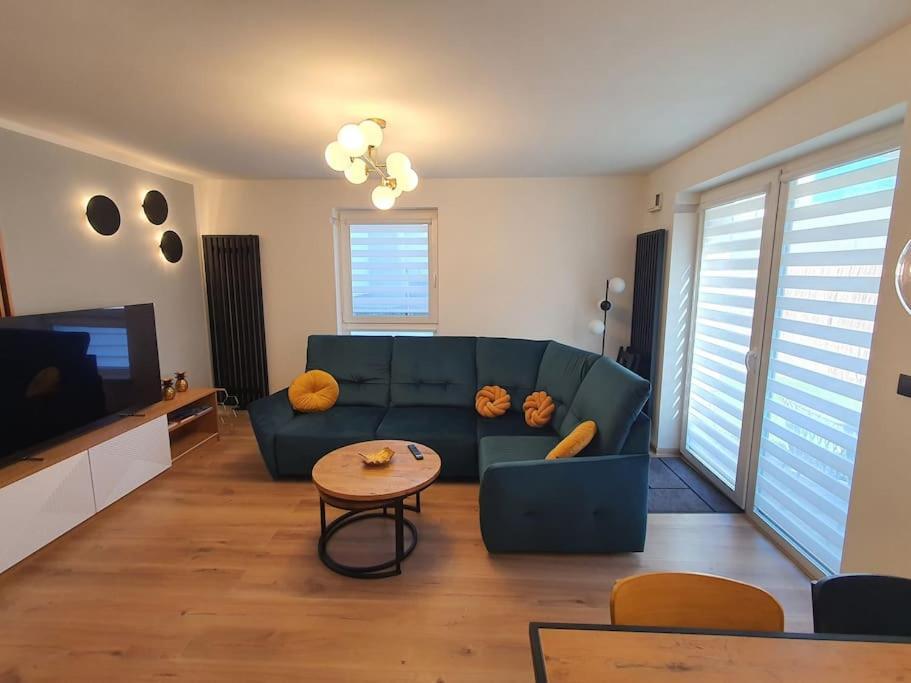 Przy Filmowce Ogrodek Parking Podziemny Apartment