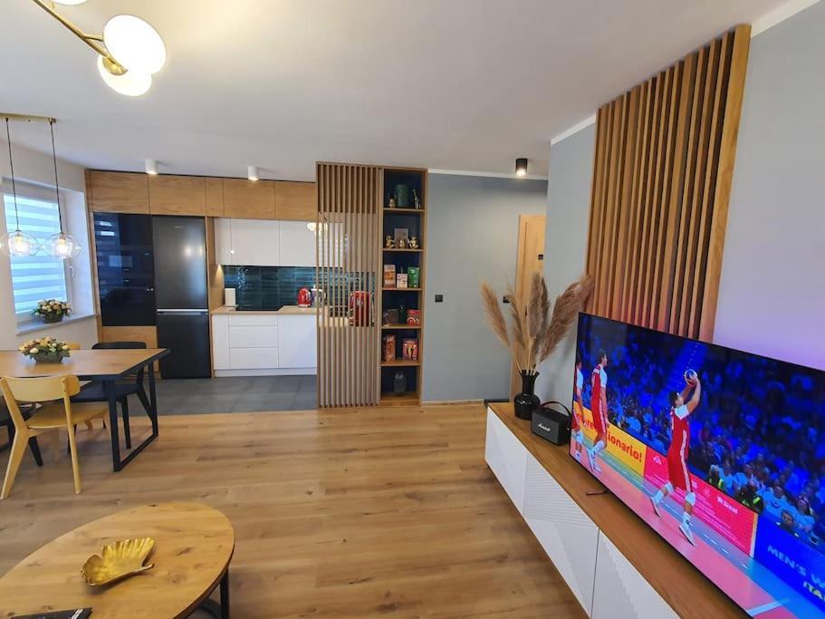 Apartment Przy Filmowce Ogrodek Parking Podziemny