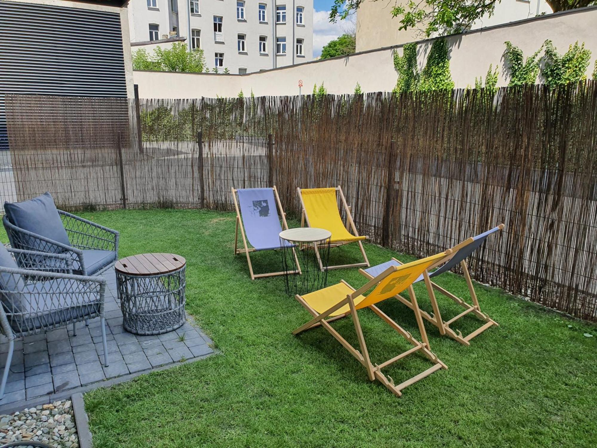 Apartment Przy Filmowce Ogrodek Parking Podziemny *